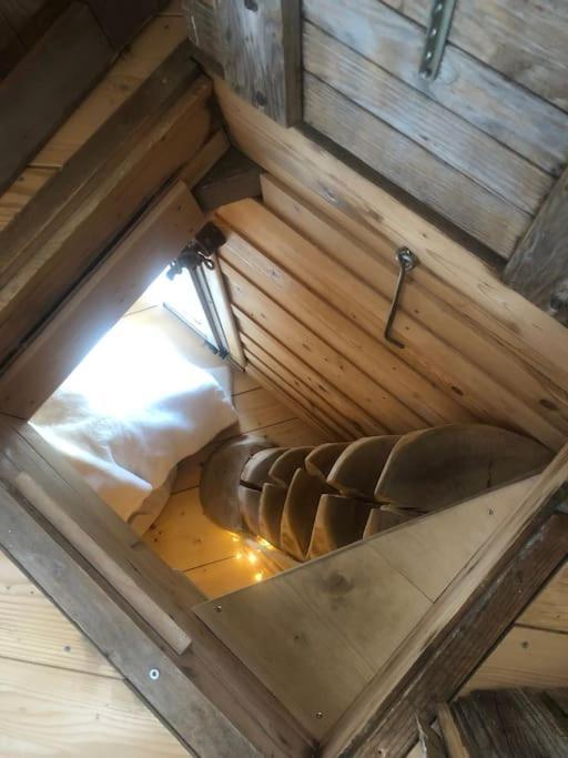 Nuit Insolite - La Cabane Du Haut-Doubs Les Gras Exterior foto